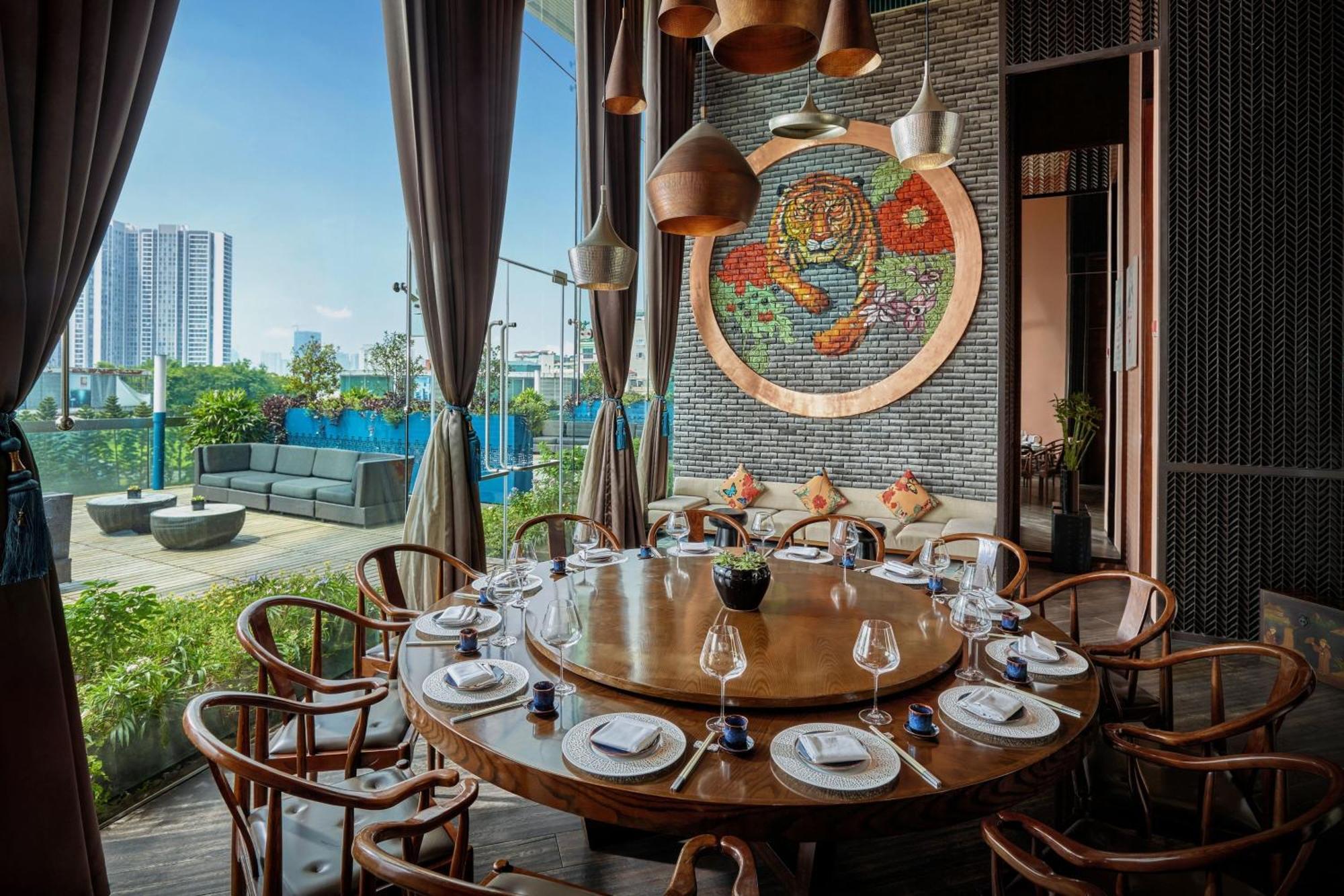 Khách sạn Jw Marriott 5*